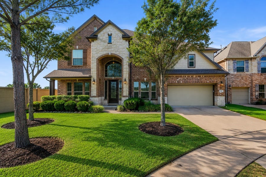 Property photo for 21103 Barton Hollow Lane, Richmond, TX