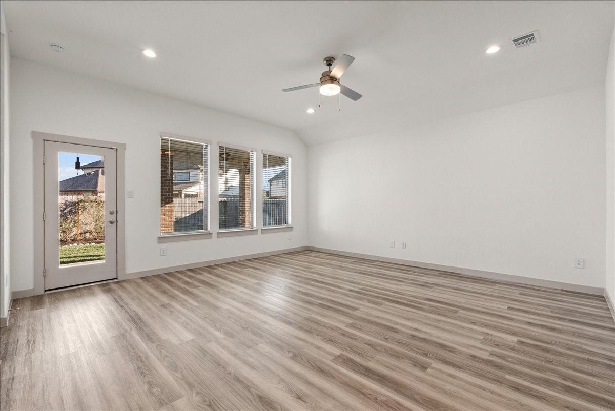 716 Westwood Drive, League City, TX 77573 A welcoming living area with plenty of space to gather, relax, and feel right at home.