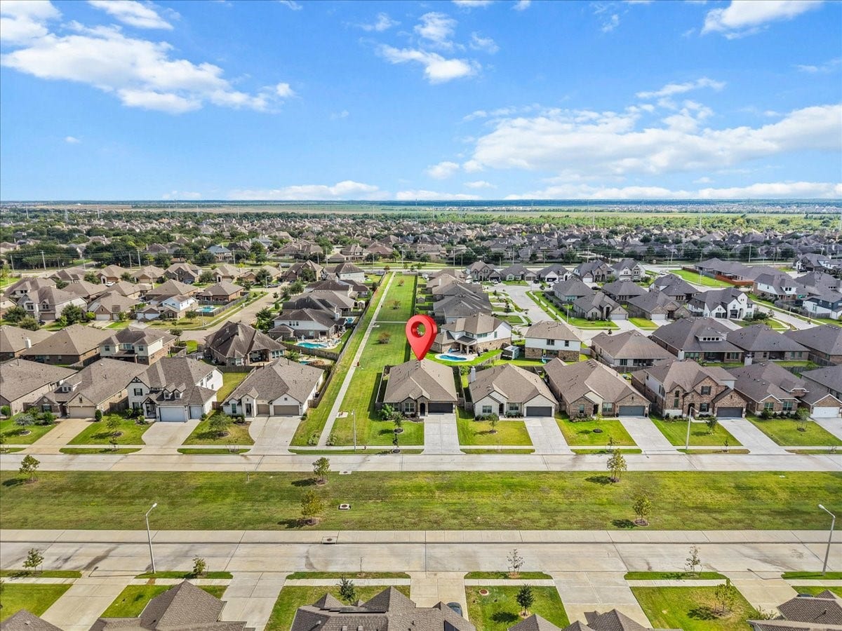716 Westwood Drive, League City, TX 77573 716 Westwood Drive, League City, TX 77573