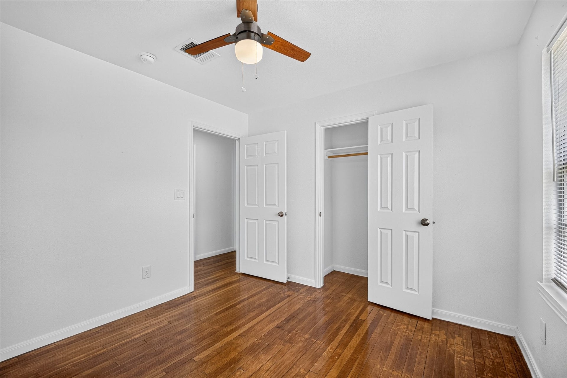 1211 Trimm Avenue, Pasadena, TX 77502 1211 Trimm Avenue, Pasadena, TX 77502