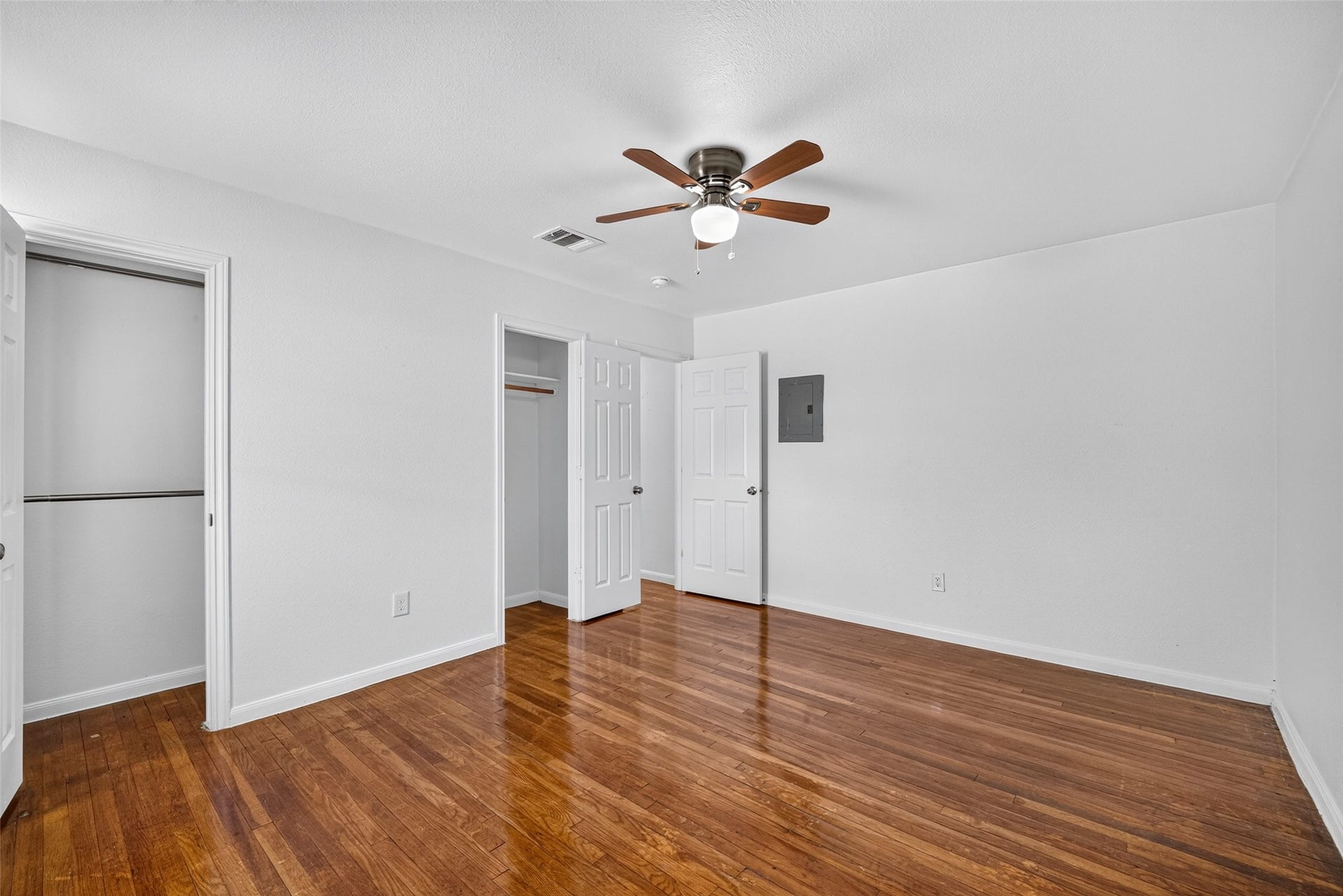 1211 Trimm Avenue, Pasadena, TX 77502 1211 Trimm Avenue, Pasadena, TX 77502
