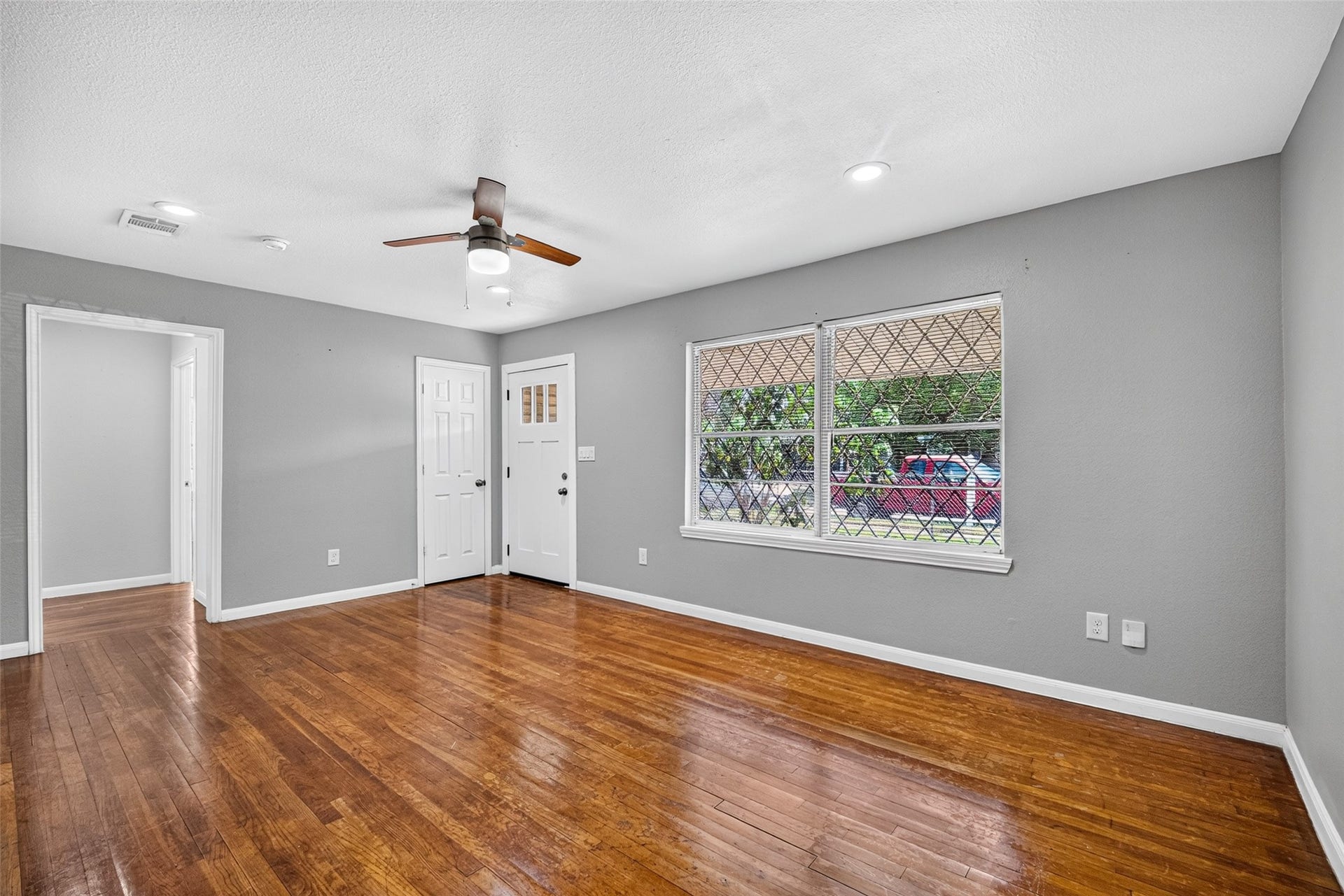 1211 Trimm Avenue, Pasadena, TX 77502 1211 Trimm Avenue, Pasadena, TX 77502