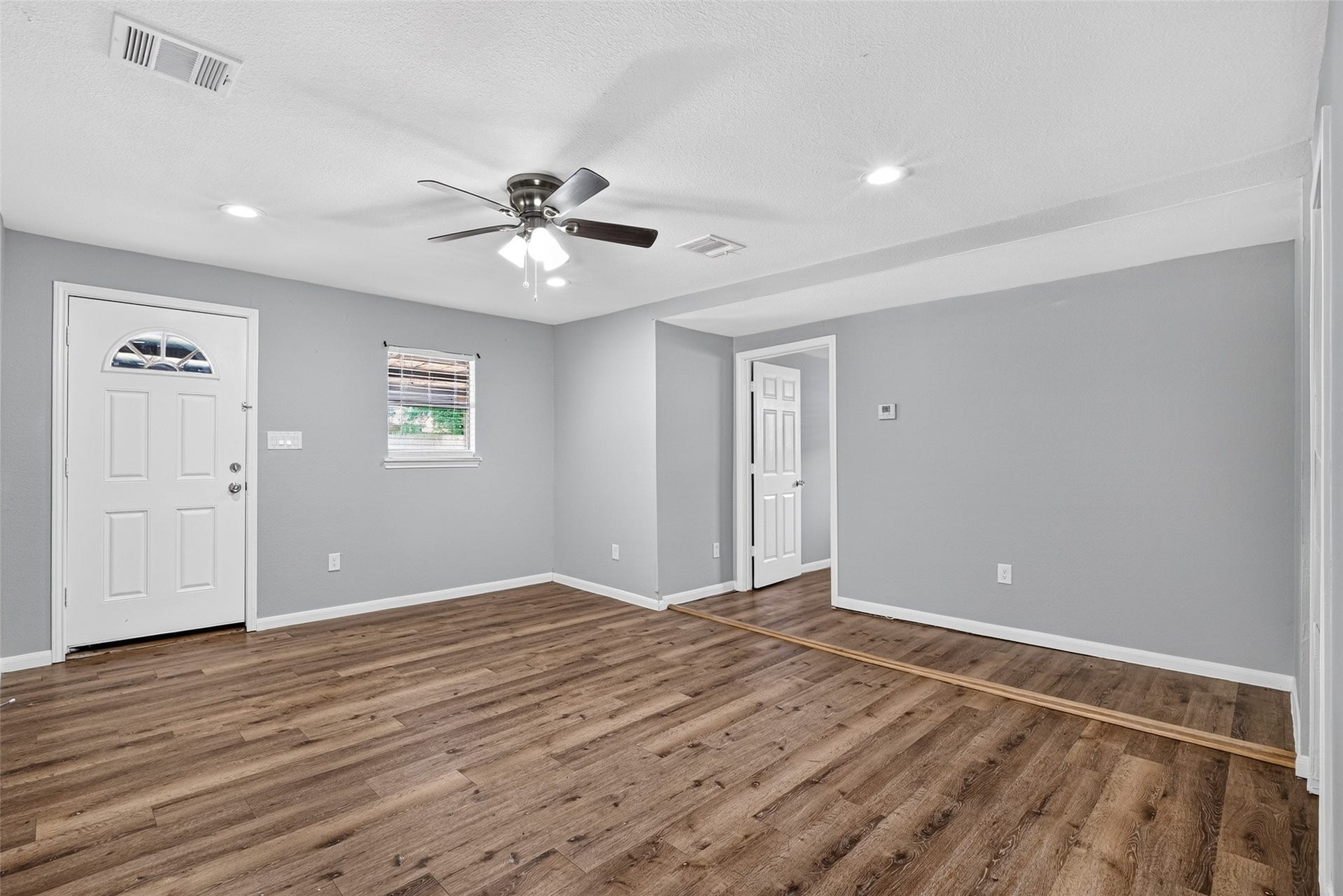 1211 Trimm Avenue, Pasadena, TX 77502 1211 Trimm Avenue, Pasadena, TX 77502
