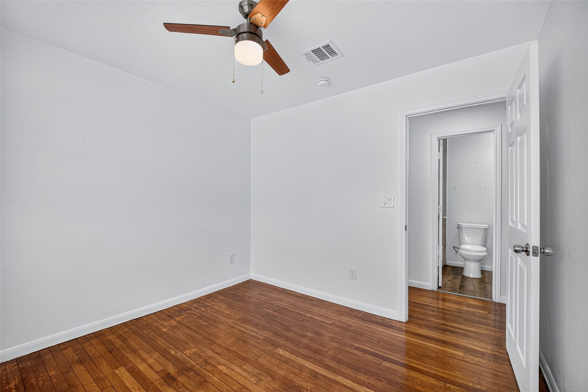1211 Trimm Avenue, Pasadena, TX 77502 1211 Trimm Avenue, Pasadena, TX 77502
