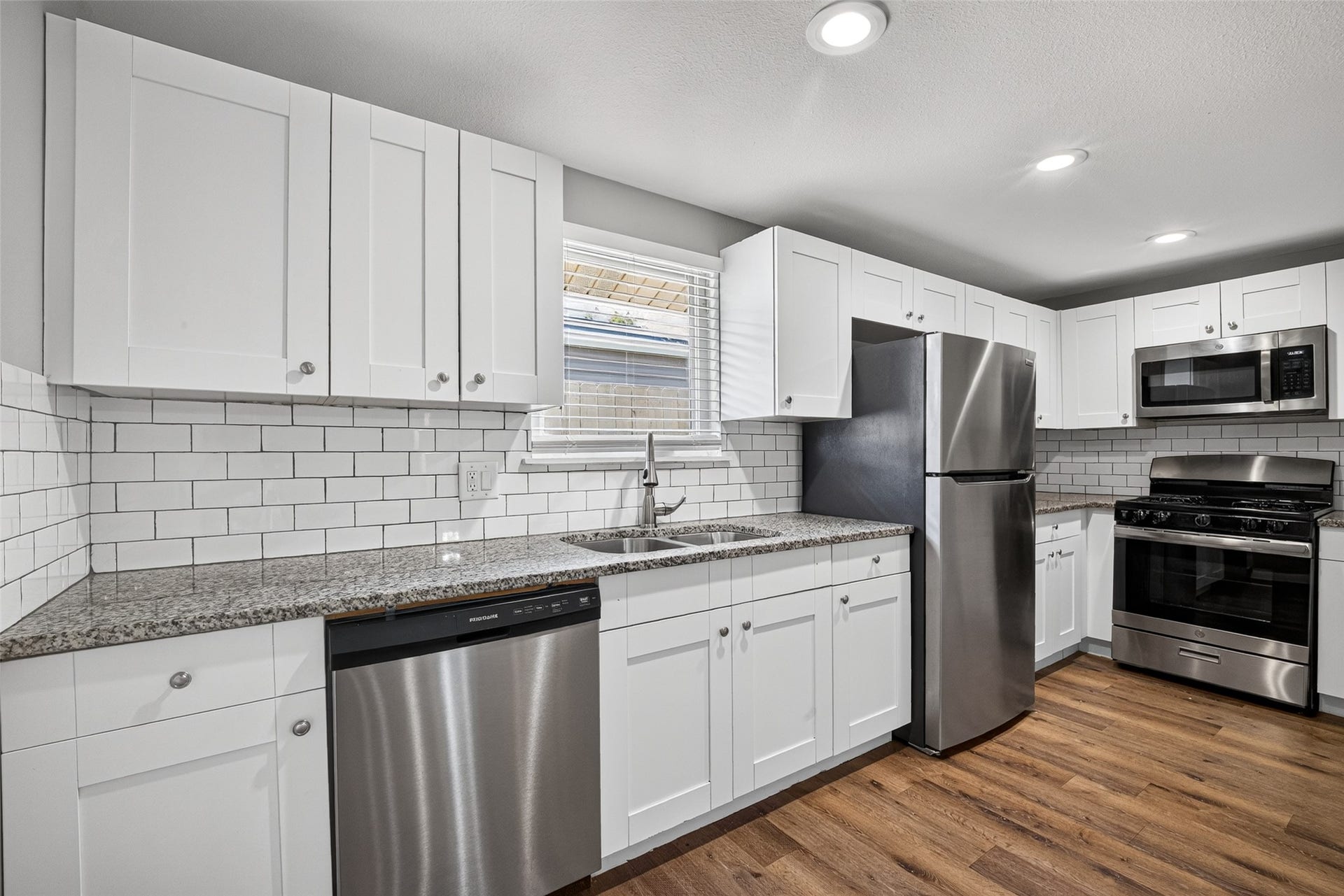 1211 Trimm Avenue, Pasadena, TX 77502 1211 Trimm Avenue, Pasadena, TX 77502