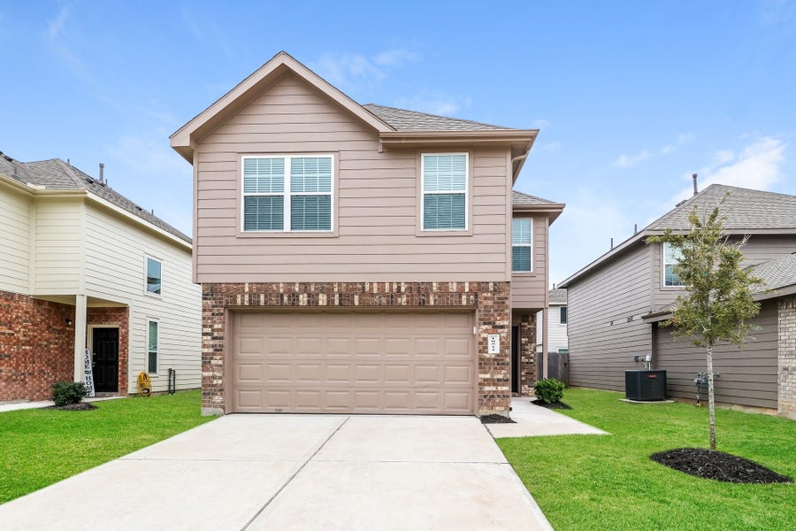 Property photo for 18511 Tarlo River Drive, Katy, TX