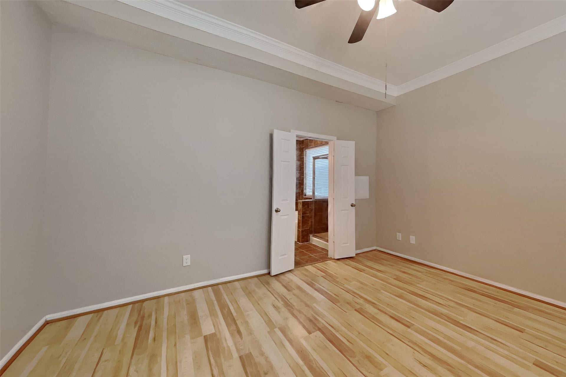 4731 Silverlake Drive, Sugar Land, TX 77479