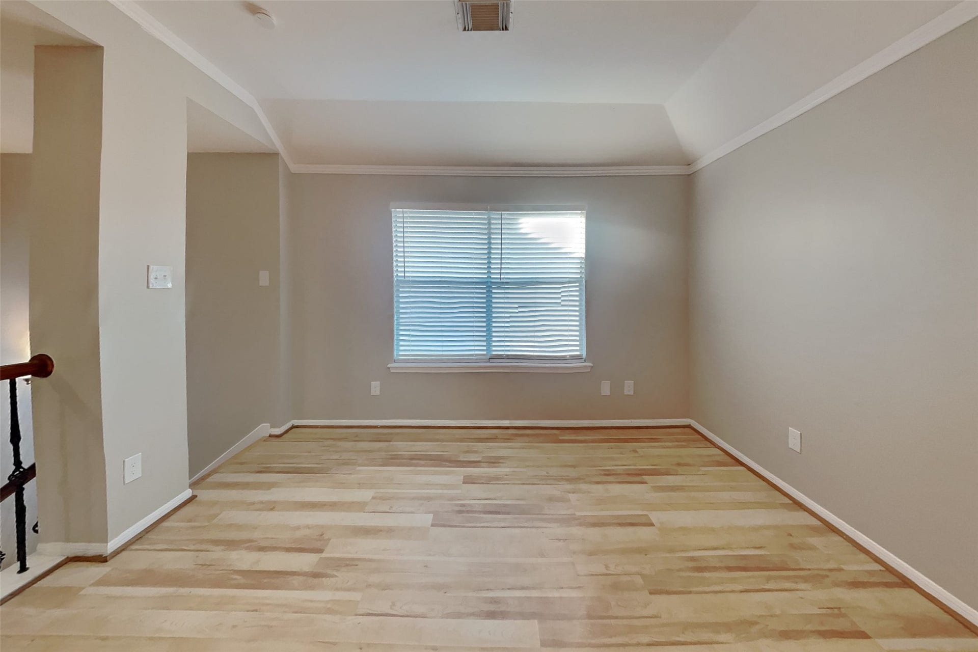 4731 Silverlake Drive, Sugar Land, TX 77479