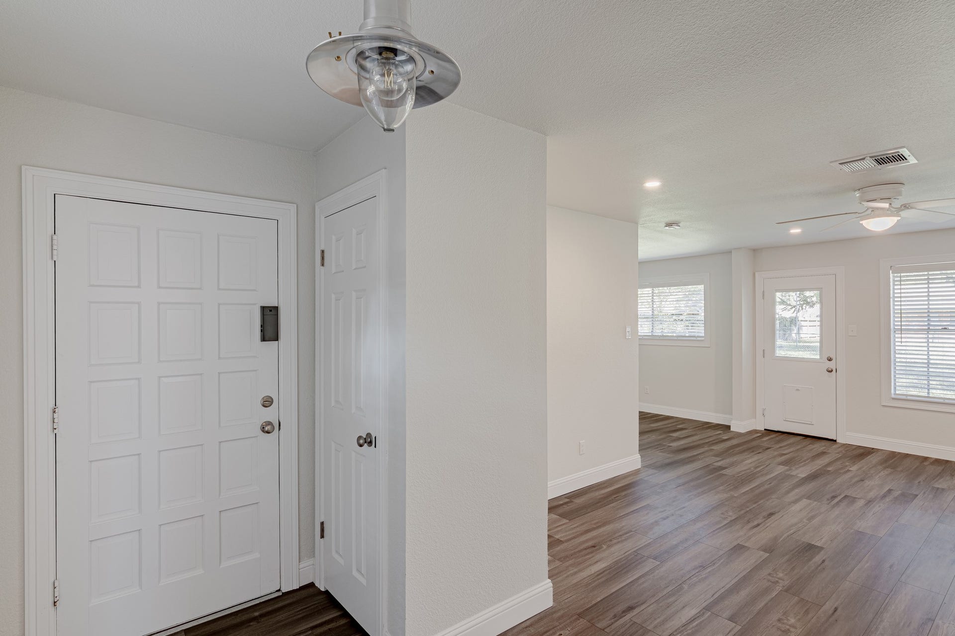 3402 Gary Lane, Spring, TX 77380 3402 Gary Lane, Spring, TX 77380