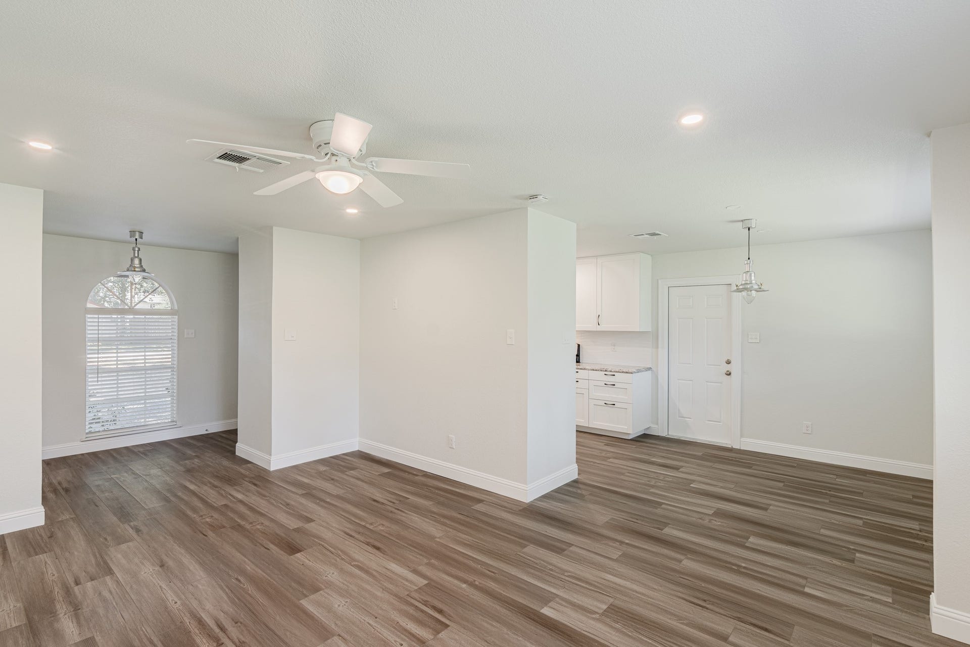 3402 Gary Lane, Spring, TX 77380 3402 Gary Lane, Spring, TX 77380