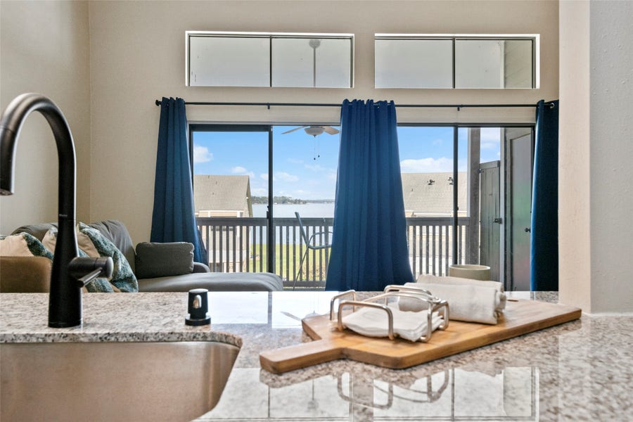 Property photo for 162 April Point Drive S, Conroe, TX
