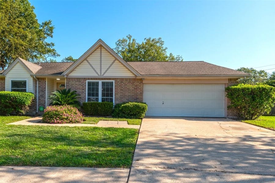 Property photo for 2302 Slippery Rock Court, Sugar Land, TX