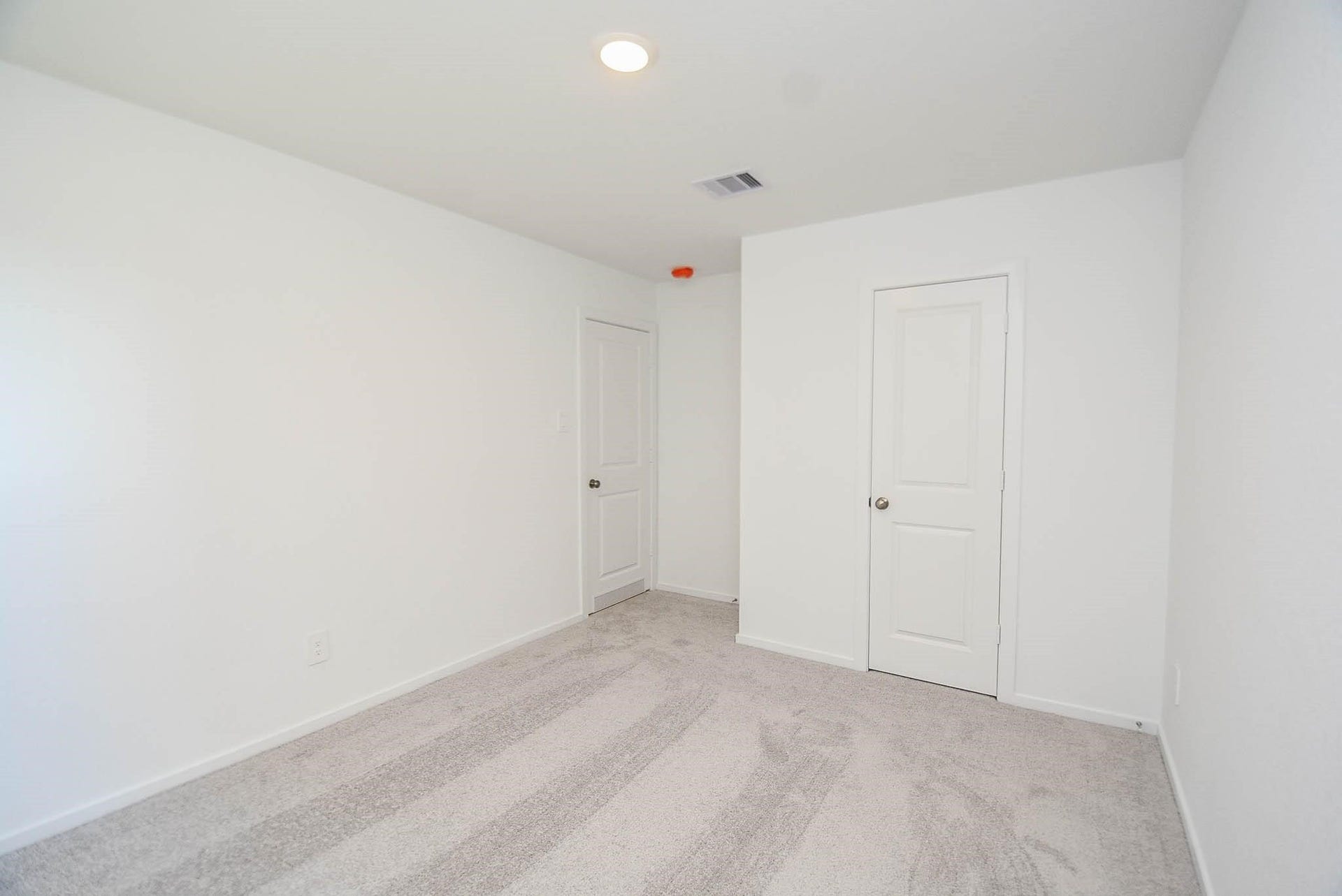 1542 San Sebastien Drive, Conroe, TX 77301 1542 San Sebastien Drive, Conroe, TX 77301