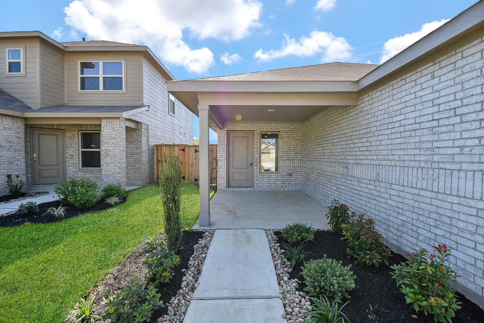1542 San Sebastien Drive, Conroe, TX 77301 1542 San Sebastien Drive, Conroe, TX 77301