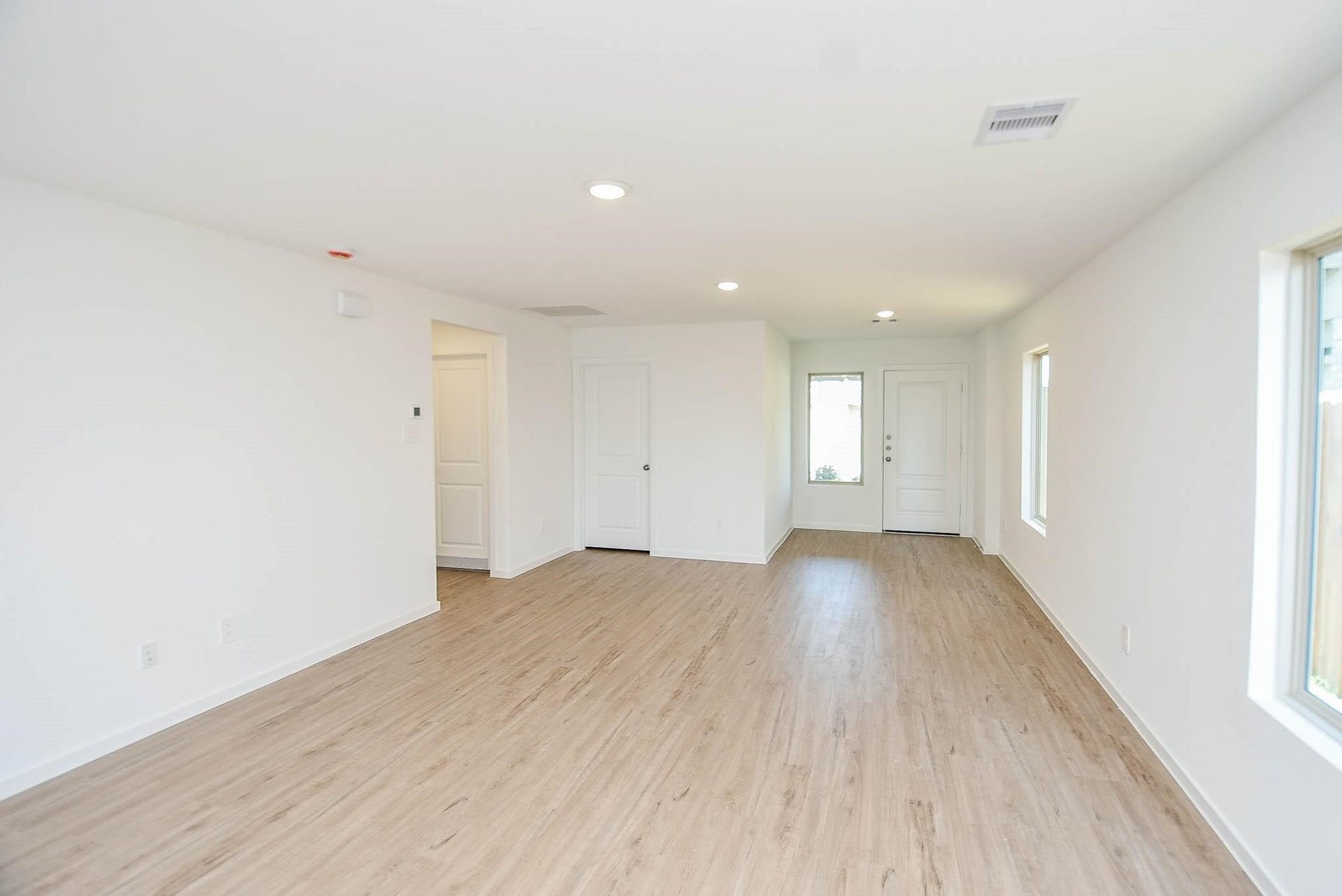 1542 San Sebastien Drive, Conroe, TX 77301 1542 San Sebastien Drive, Conroe, TX 77301