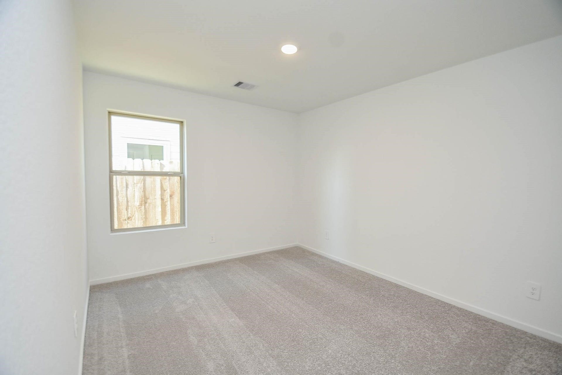 1542 San Sebastien Drive, Conroe, TX 77301 1542 San Sebastien Drive, Conroe, TX 77301