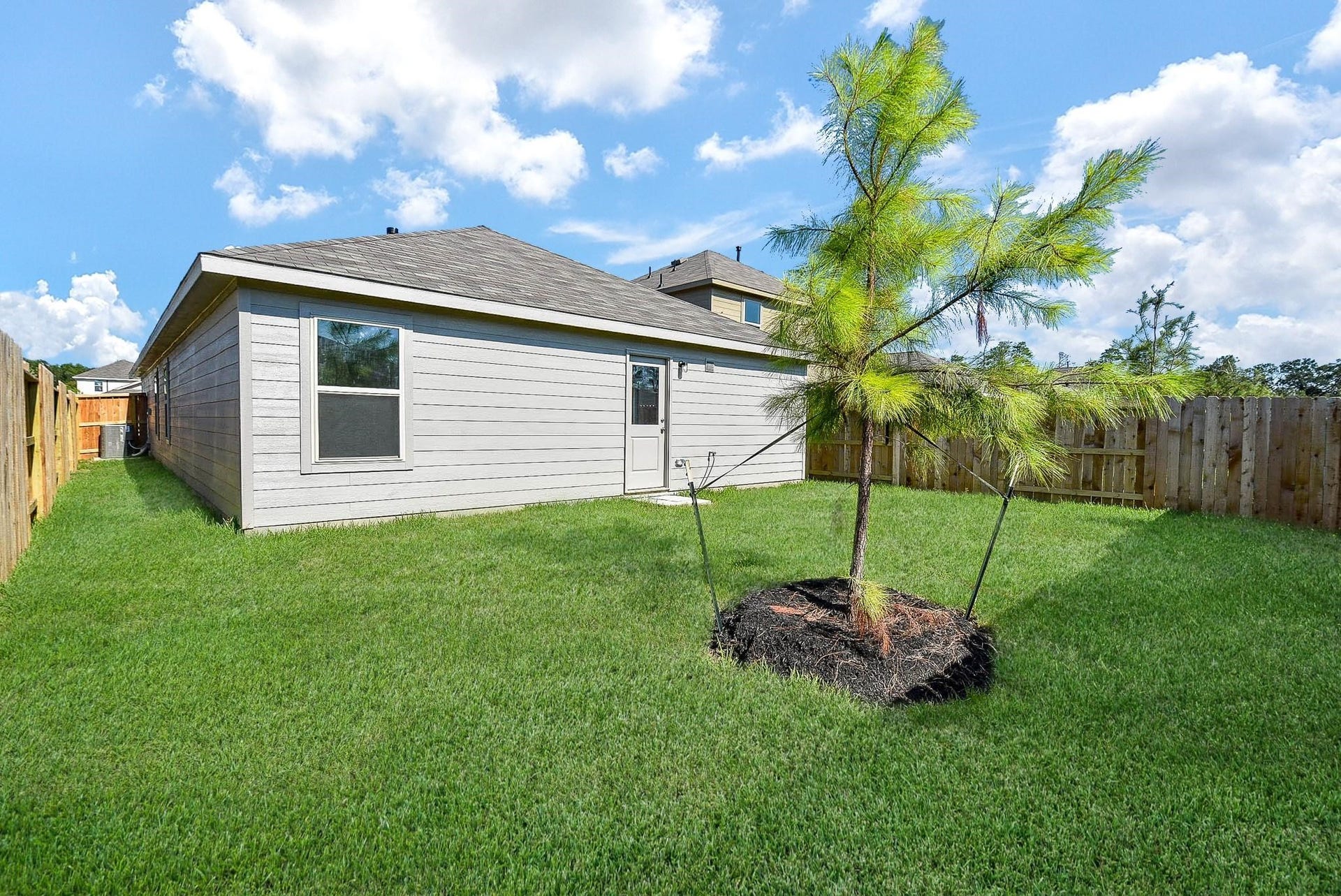 1542 San Sebastien Drive, Conroe, TX 77301 1542 San Sebastien Drive, Conroe, TX 77301