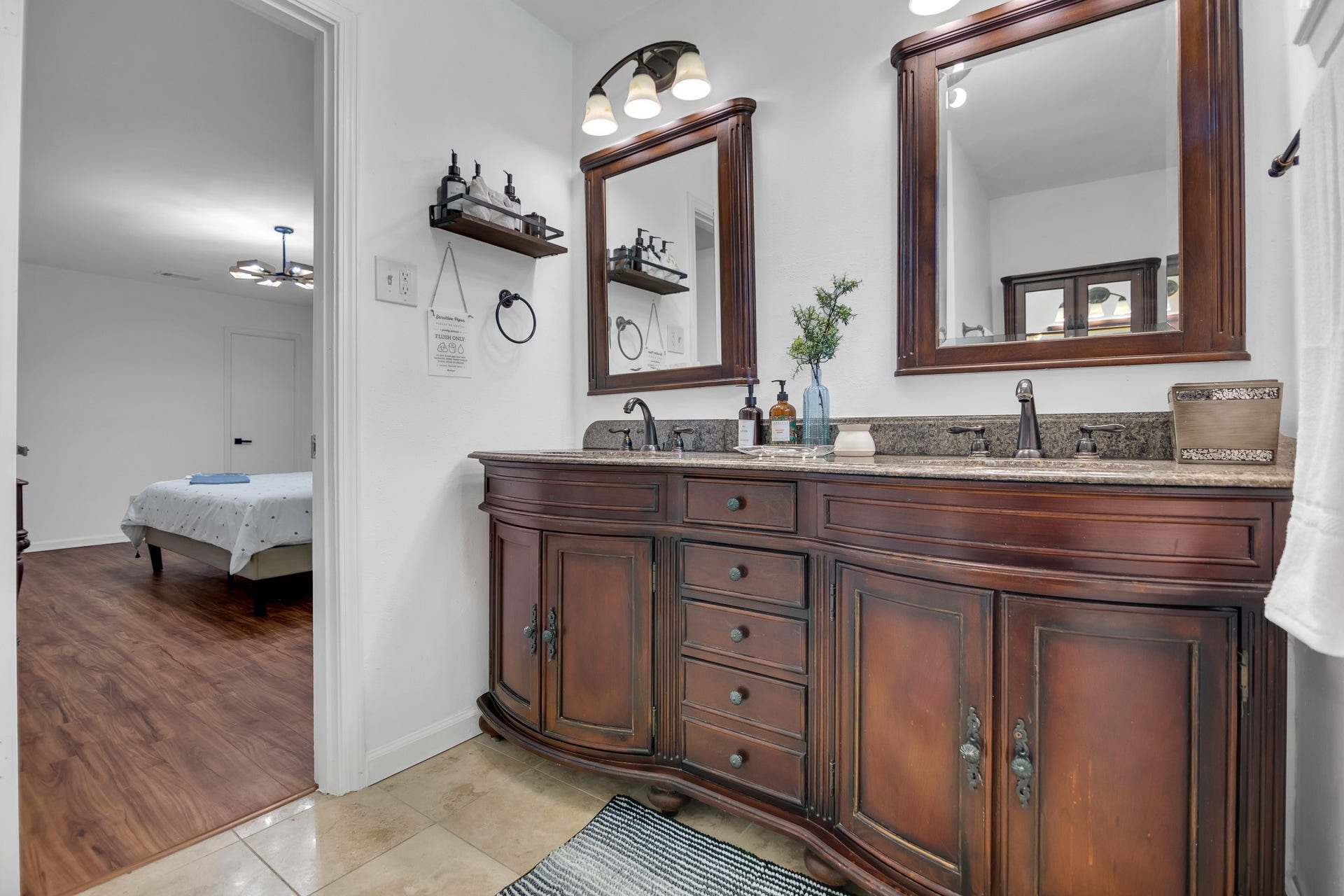 5755 Cartagena Street, Houston, TX 77035 5755 Cartagena Street, Houston, TX 77035