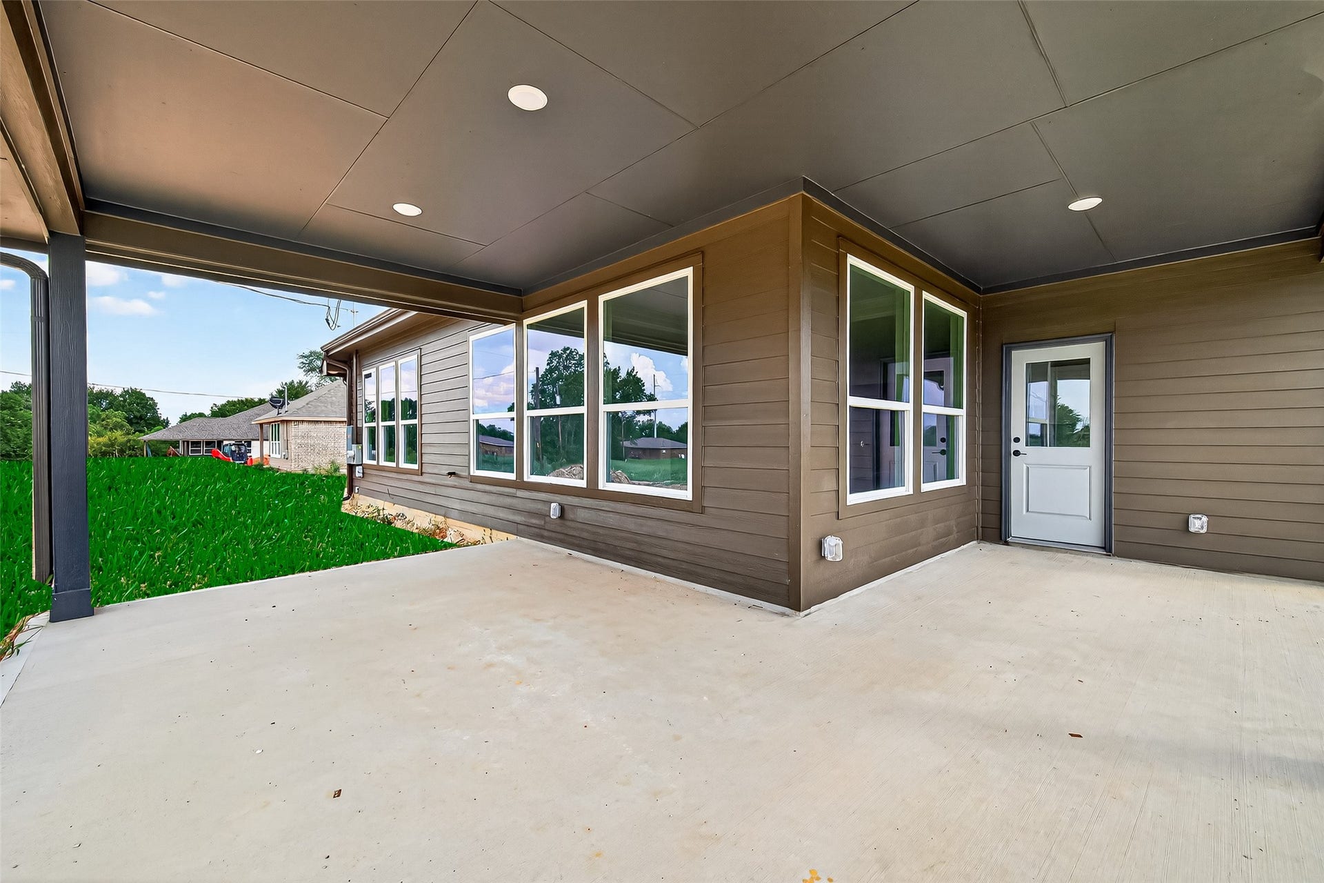 501 Oleander Street, Prairie View, TX 77484