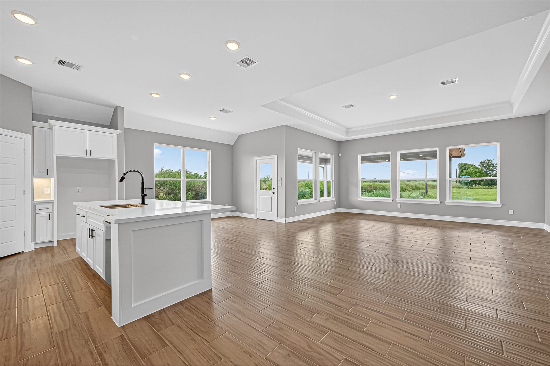 501 Oleander Street, Prairie View, TX 77484