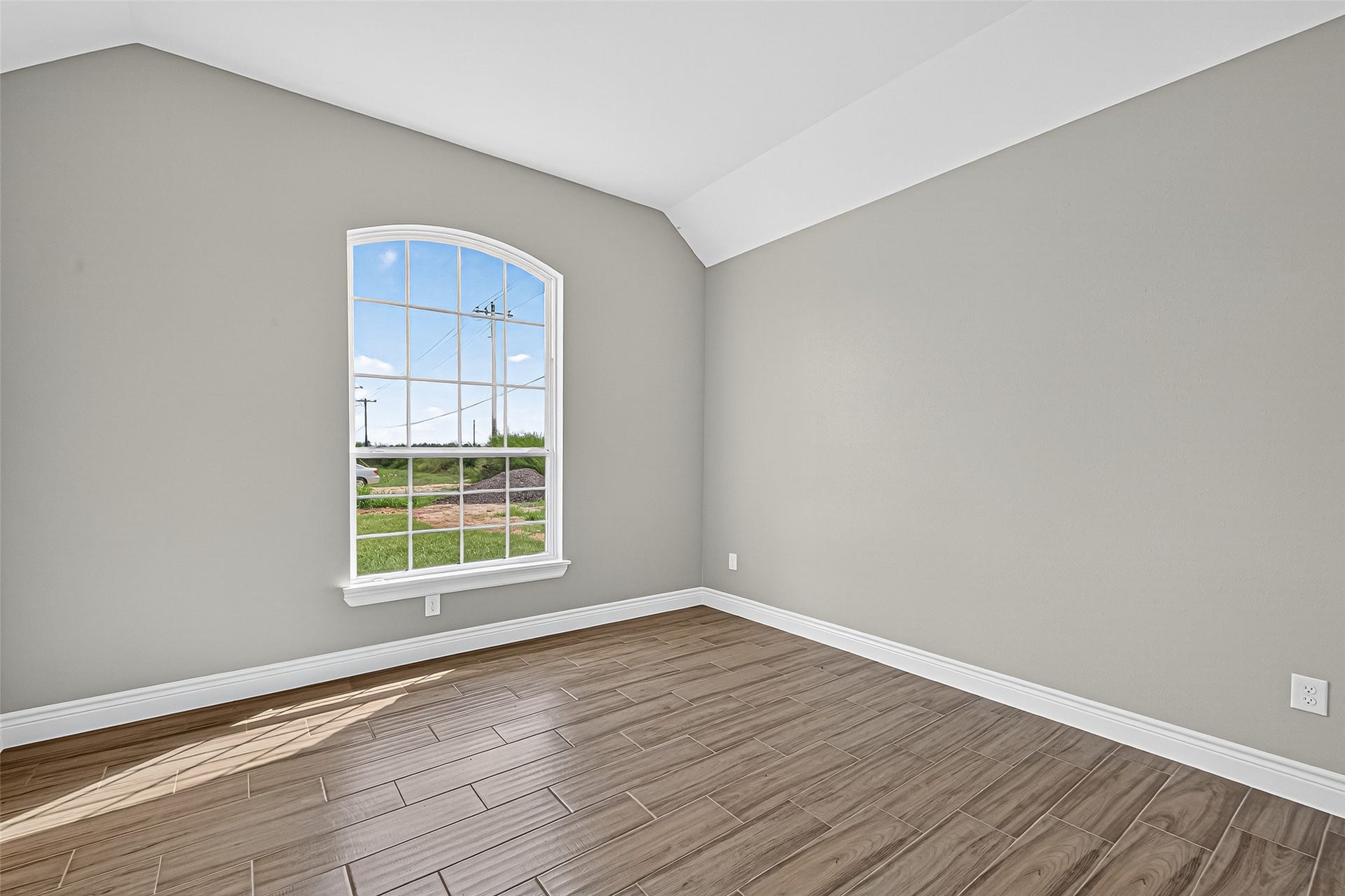 501 Oleander Street, Prairie View, TX 77484