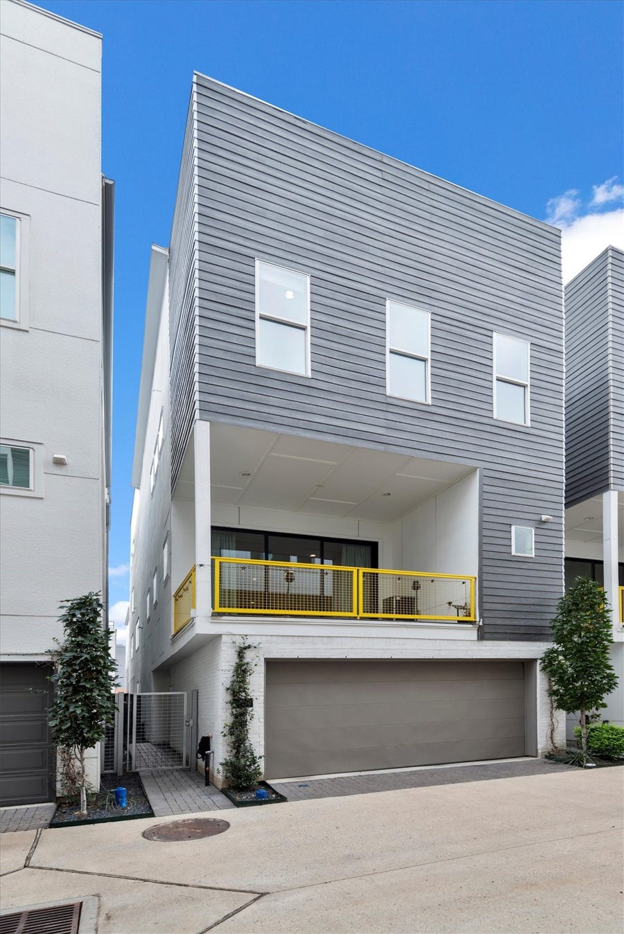 Property photo for 1211 Hickory Street, #e, Houston, TX