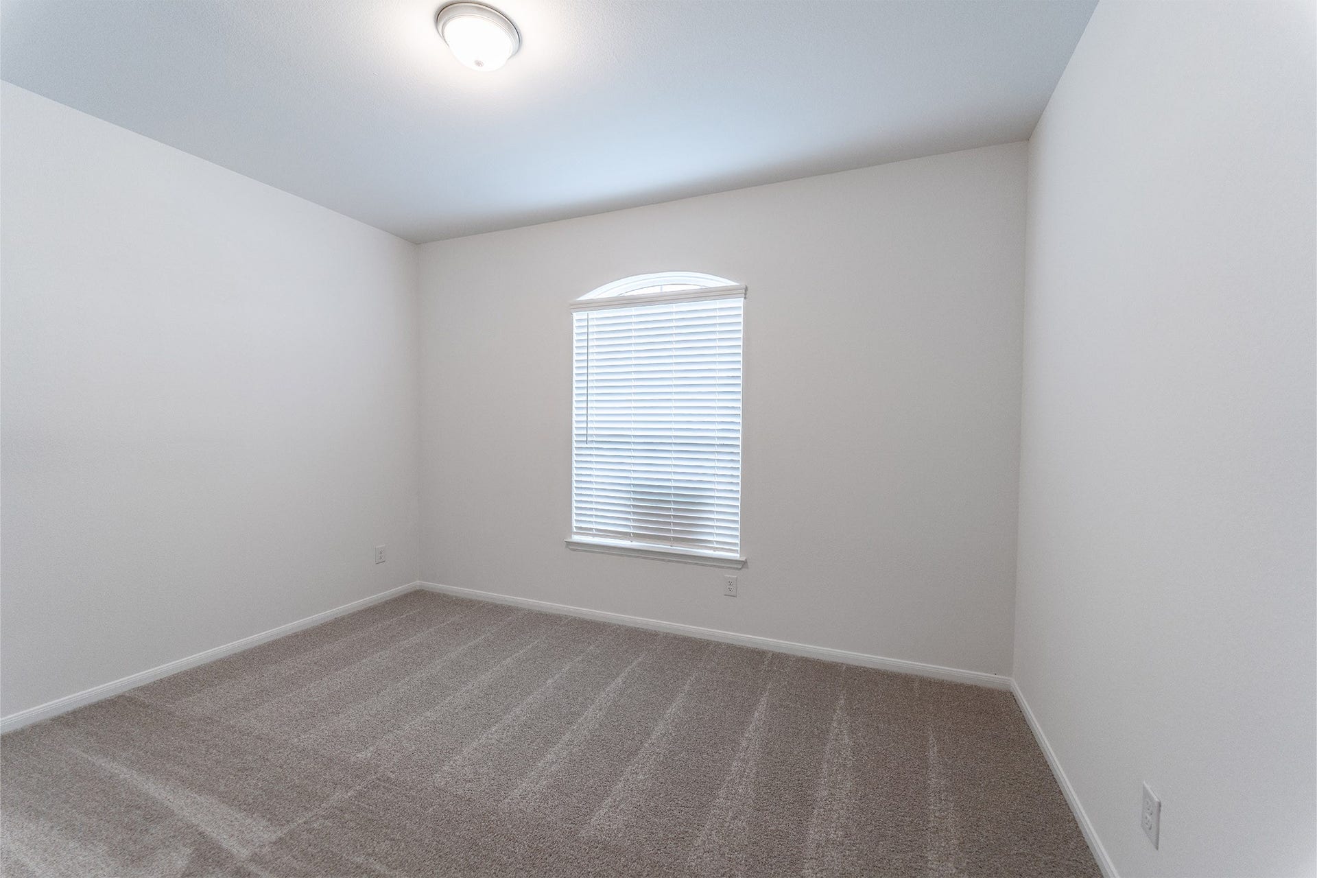 1722 Navigation Lane, Angleton, TX 77515