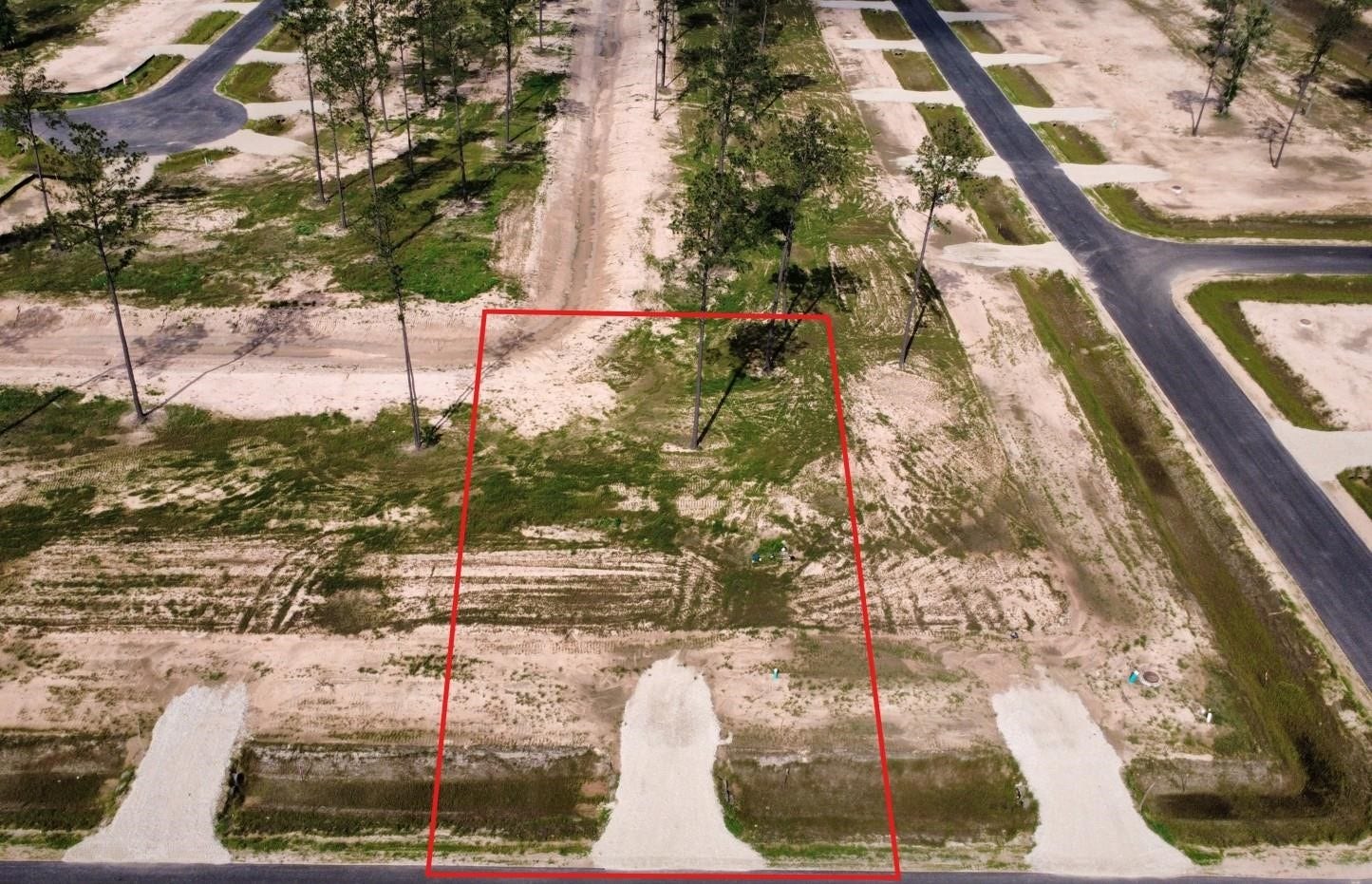 Photo for illustration purposes only. Buyer will need to verify lot dimensions and any applicable easements.