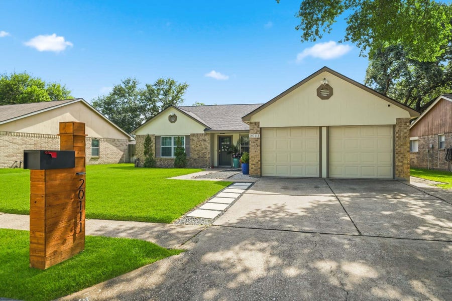 Property photo for 20111 Rustlewood Drive, Humble, TX