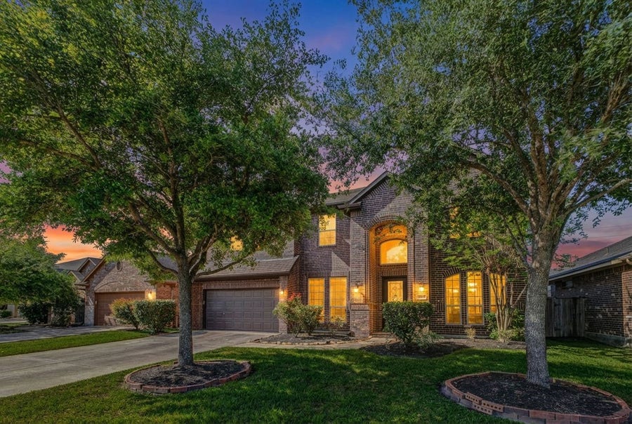 Property photo for 27810 Yorkshire Brook Lane, Fulshear, TX