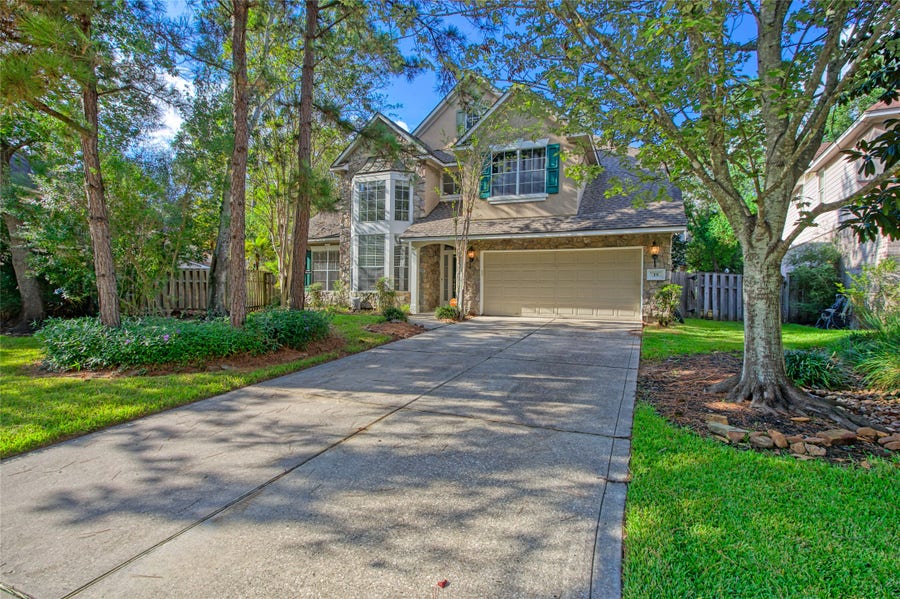 Property photo for 19 E Sundance Circle, The Woodlands, TX
