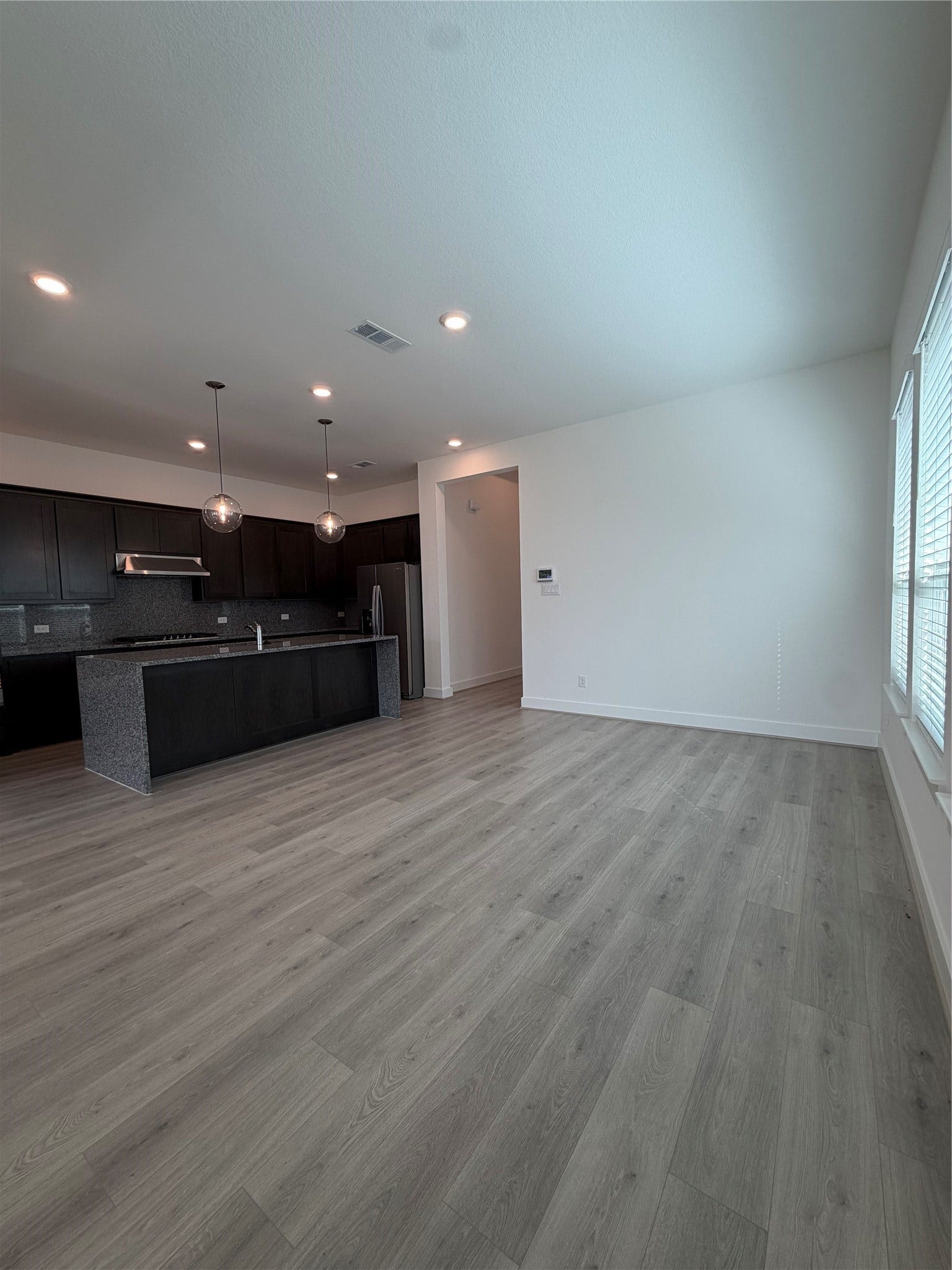 7129 Carriage Light Drive, Magnolia, TX 77354