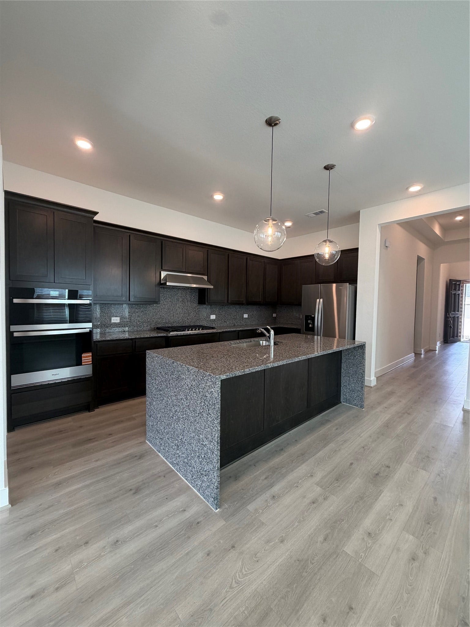 7129 Carriage Light Drive, Magnolia, TX 77354