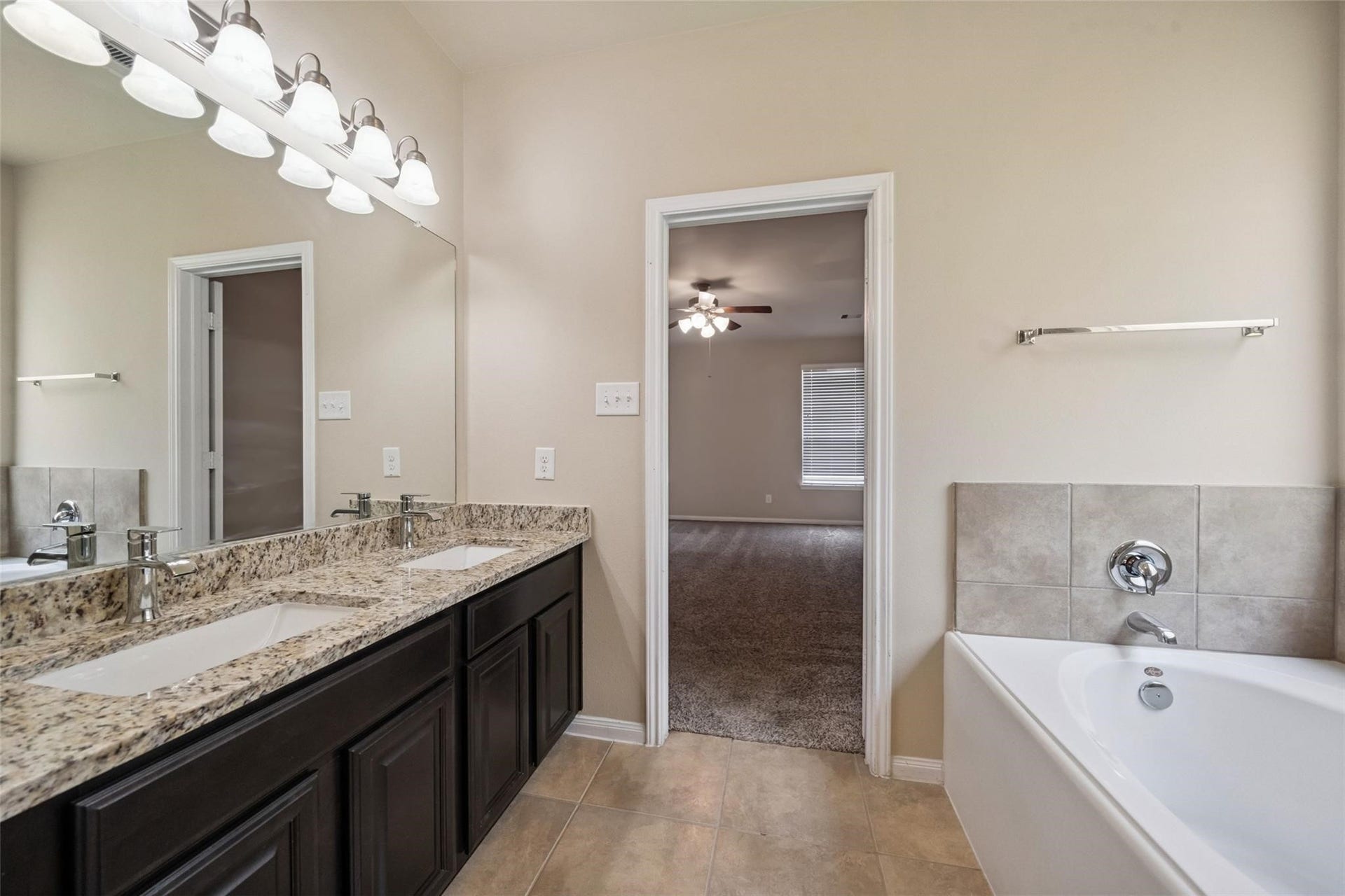 1306 S Maple Drive, Katy, TX 77493 1306 S Maple Drive, Katy, TX 77493