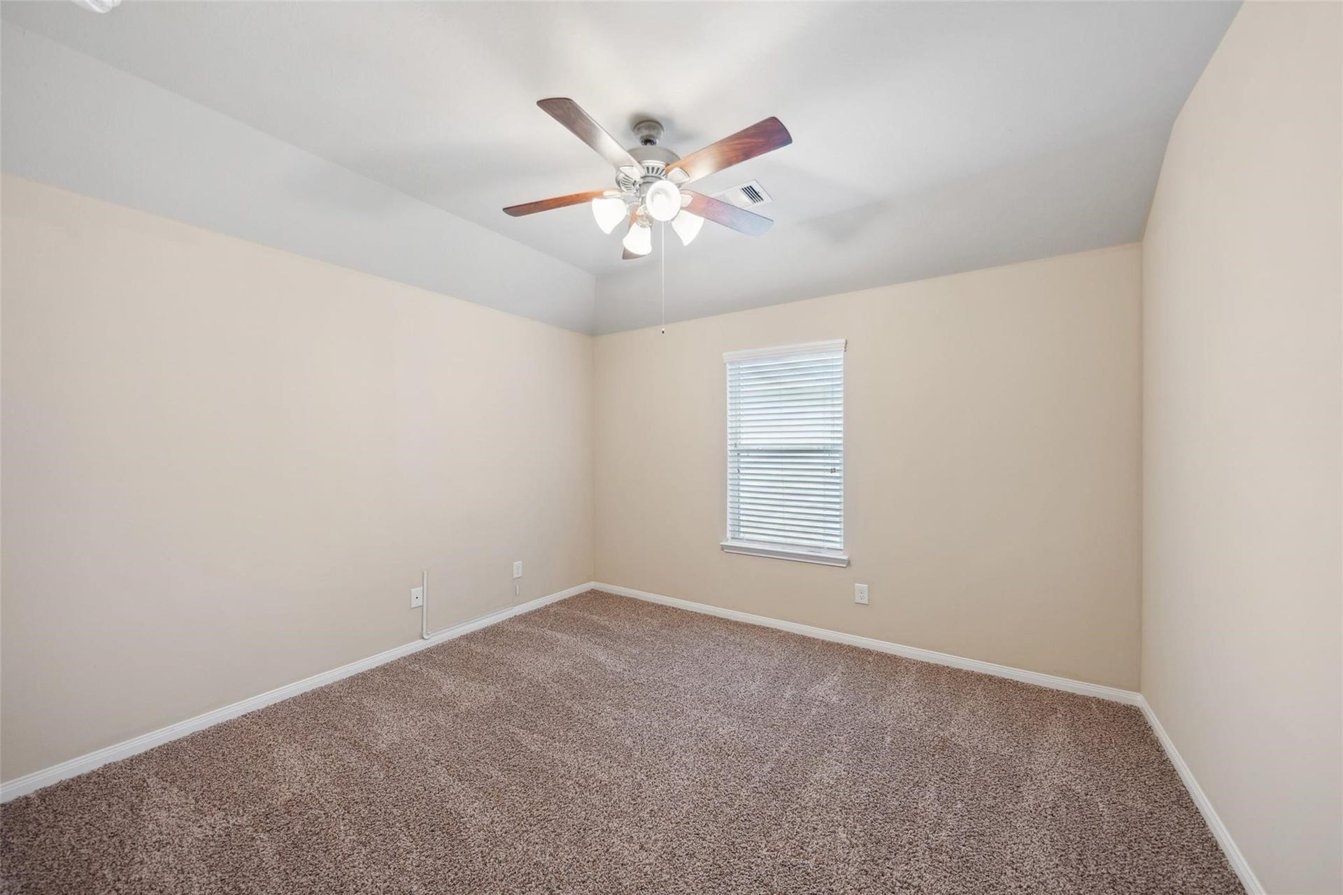 1306 S Maple Drive, Katy, TX 77493 1306 S Maple Drive, Katy, TX 77493