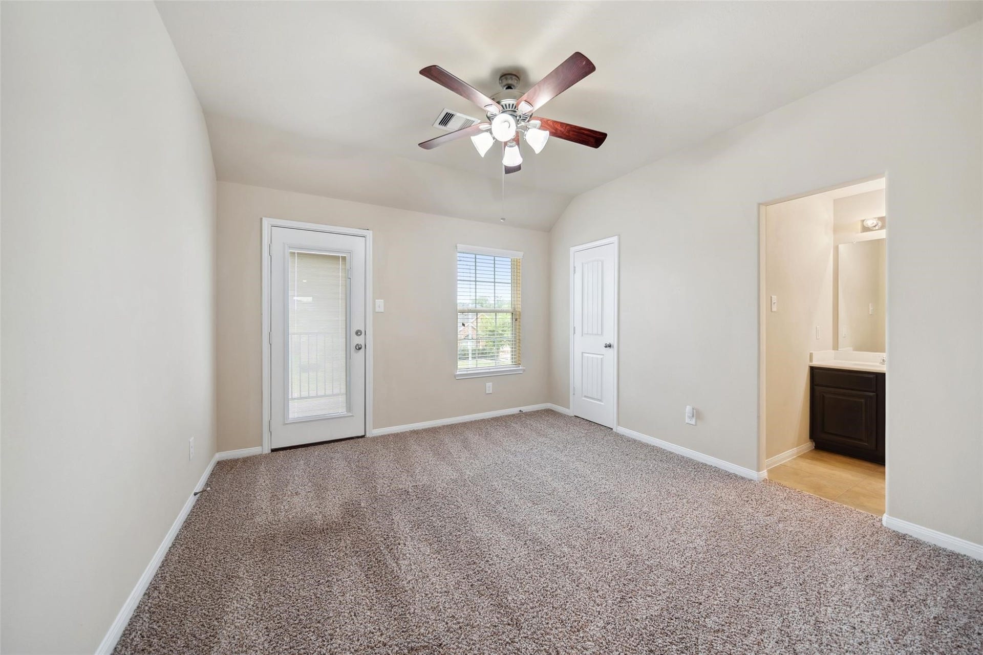 1306 S Maple Drive, Katy, TX 77493 1306 S Maple Drive, Katy, TX 77493