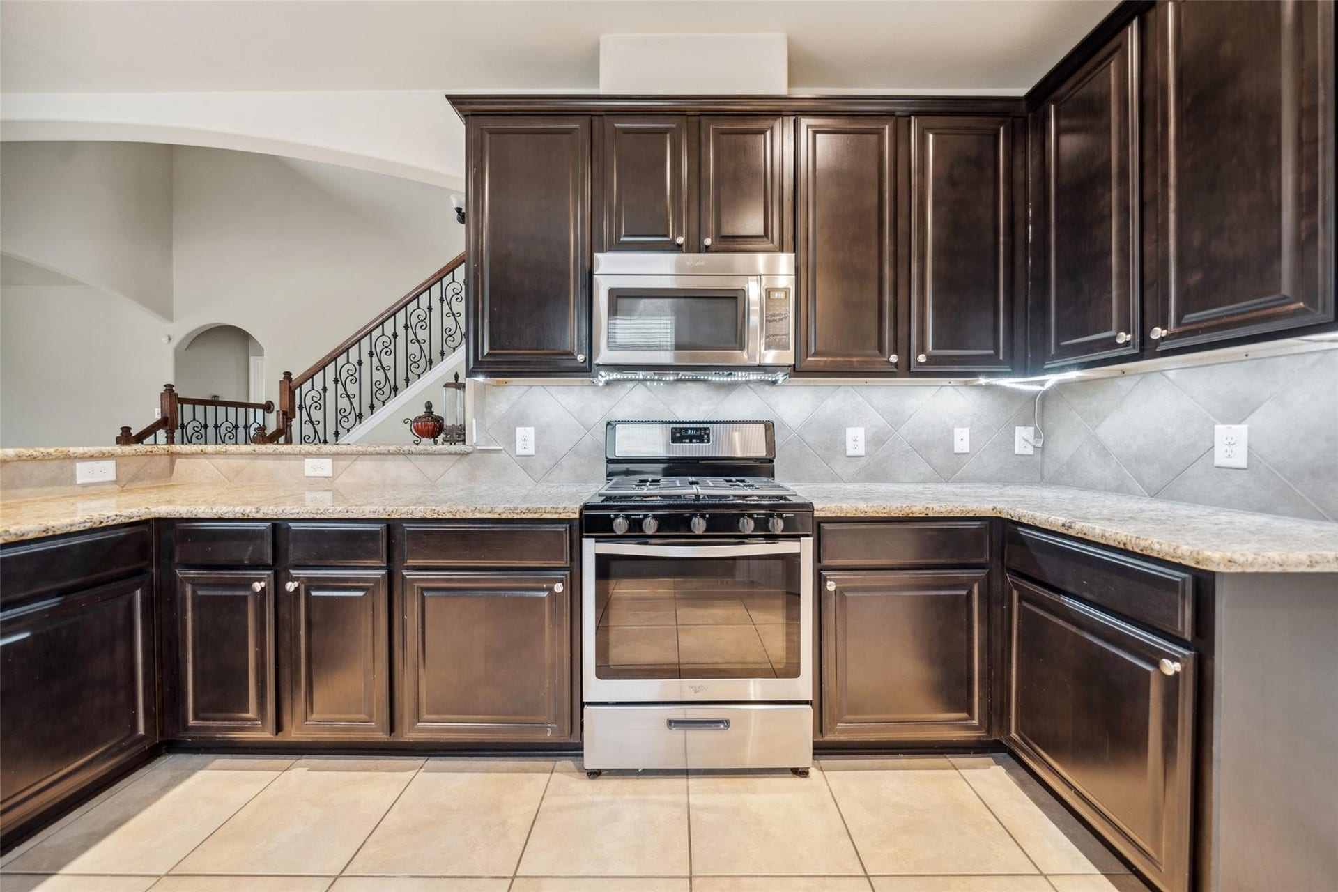 1306 S Maple Drive, Katy, TX 77493 1306 S Maple Drive, Katy, TX 77493