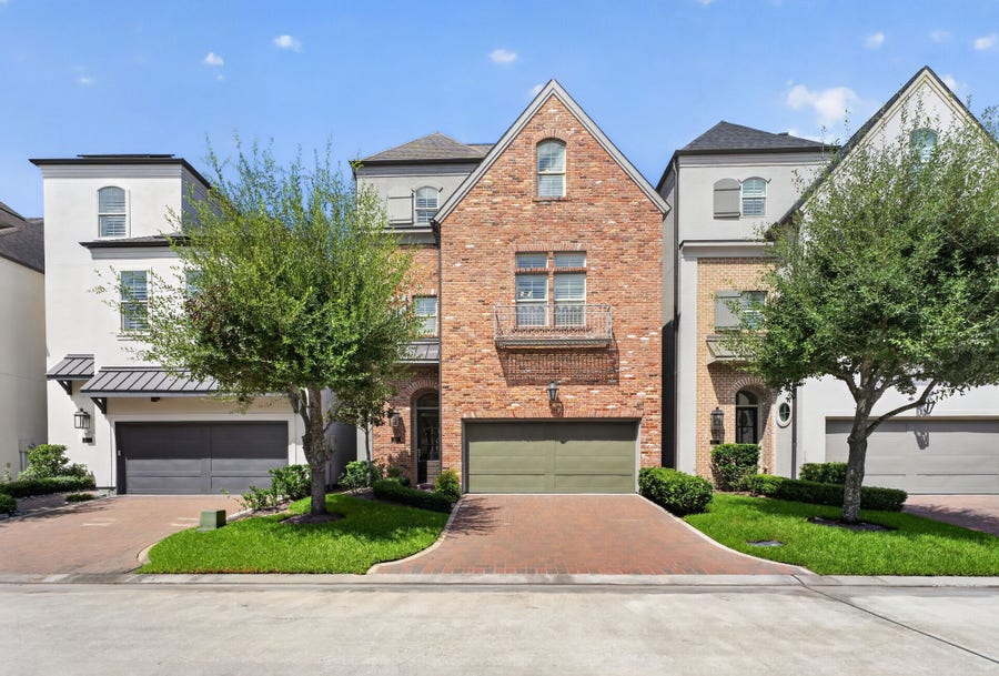 Property photo for 98 Gateway Park Place, Spring, TX