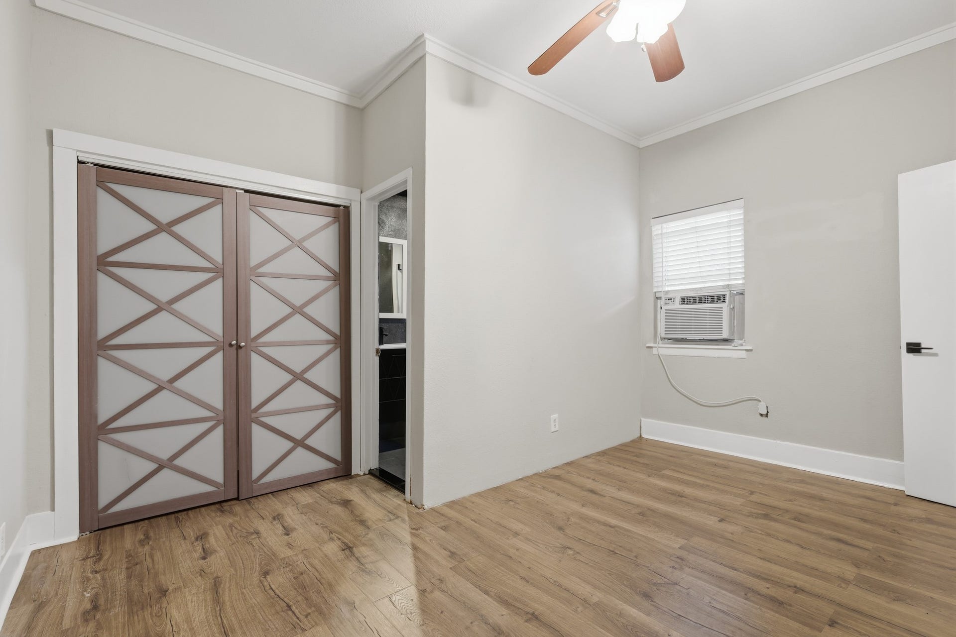 4618 Mckinney Street, #3, Houston, TX 77023