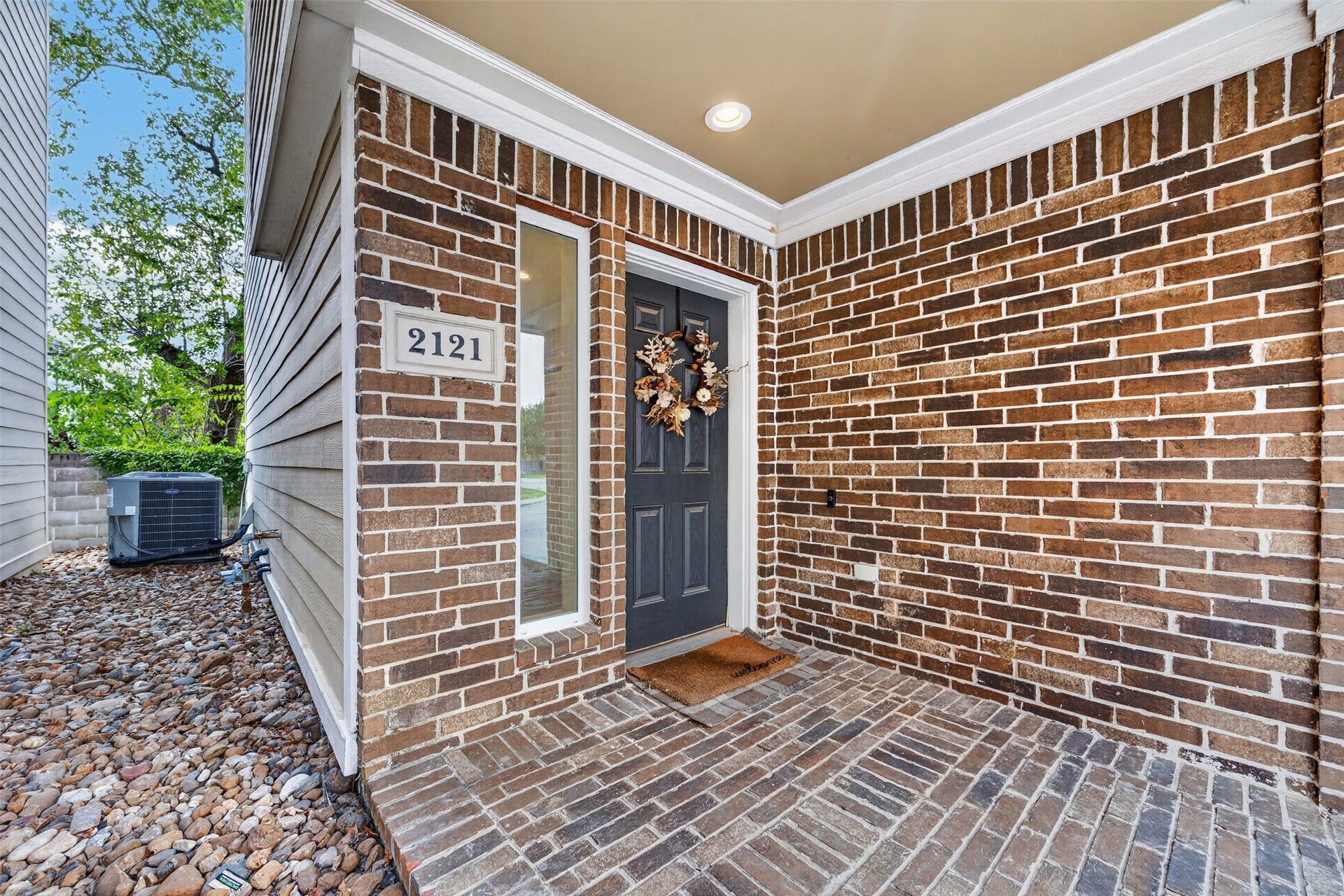 2121 Bidwell Drive, Houston, TX 77018