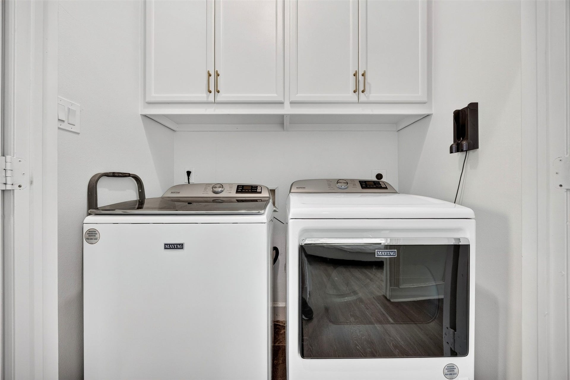 2121 Bidwell Drive, Houston, TX 77018