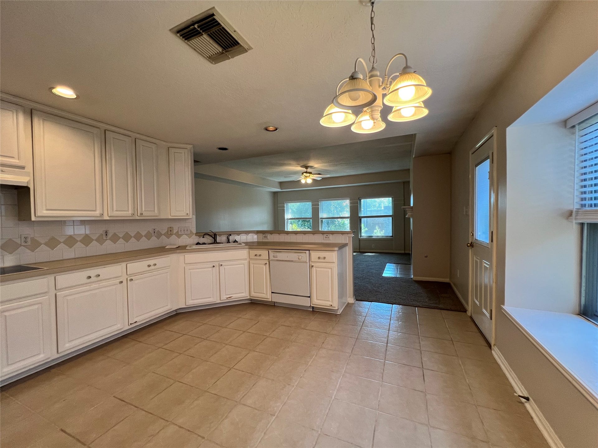 2005 Dawn Crest Court, League City, TX 77573