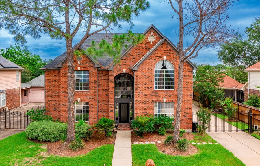 Property photo for 3523 Ashlock Drive, Houston, TX