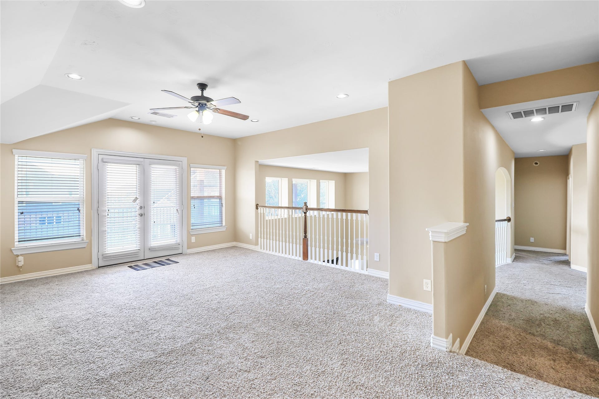 31603 Dunham Lake Drive, Hockley, TX 77447 Great sized game room thats perfect for entertaining guest.
