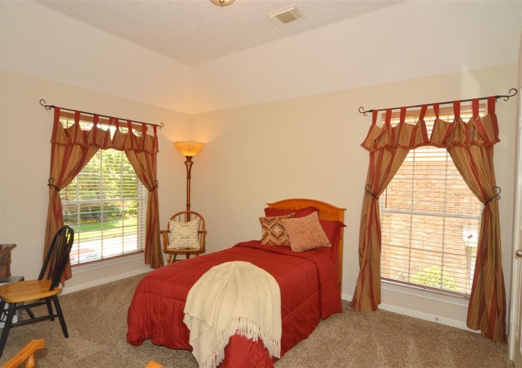 4103 Walnut Pond Drive, Houston, TX 77059 4103 Walnut Pond Drive, Houston, TX 77059