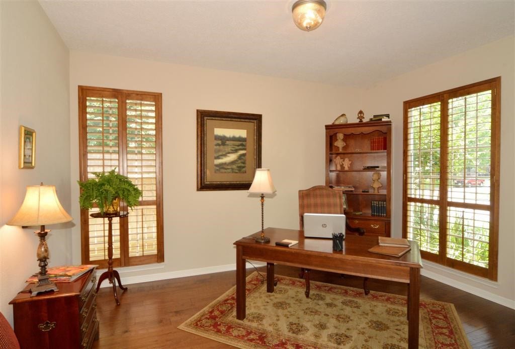 4103 Walnut Pond Drive, Houston, TX 77059 4103 Walnut Pond Drive, Houston, TX 77059
