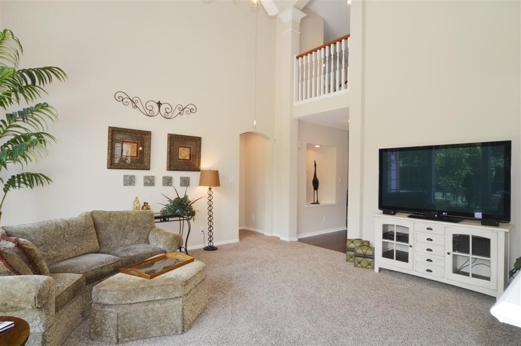 4103 Walnut Pond Drive, Houston, TX 77059 4103 Walnut Pond Drive, Houston, TX 77059