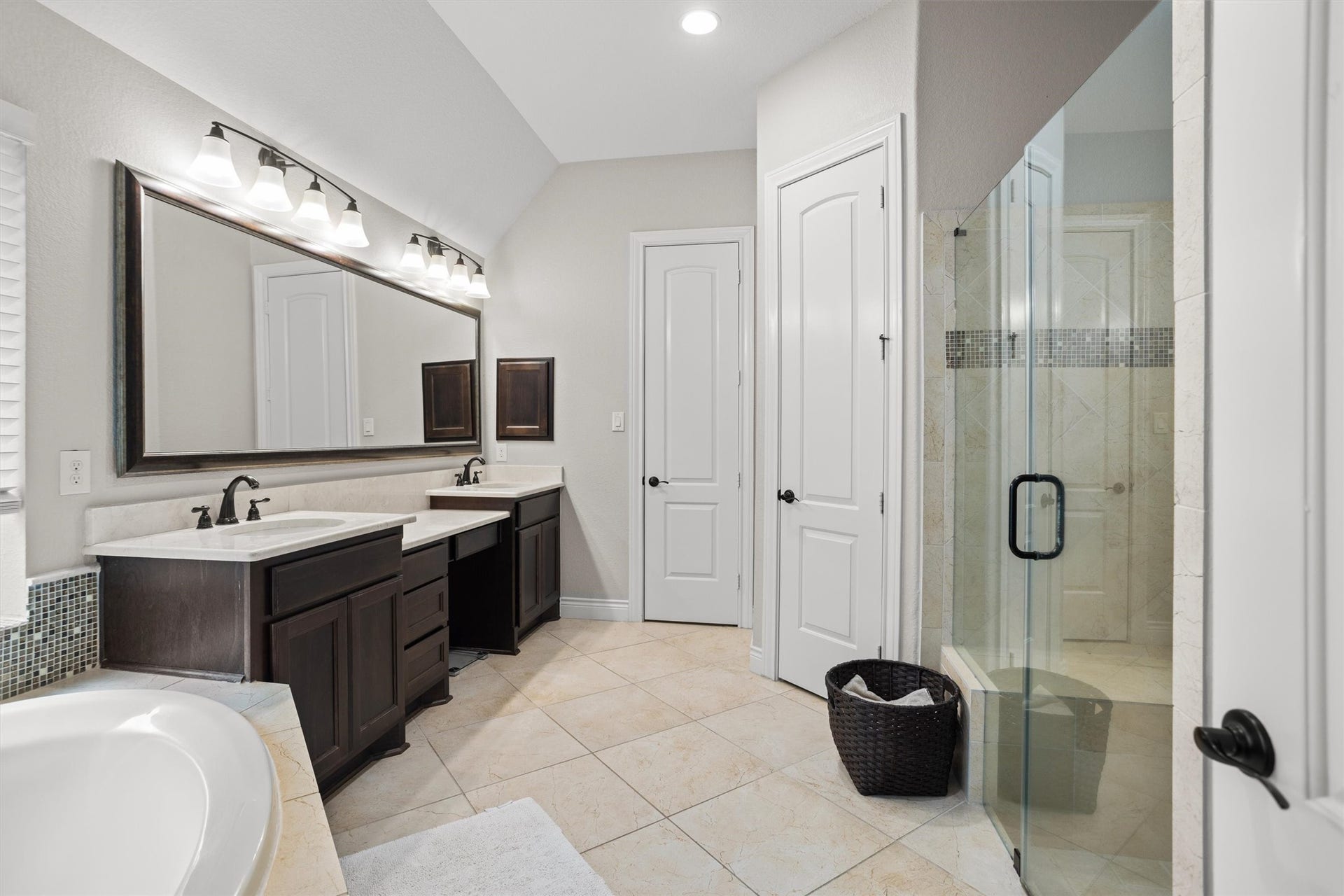 130 Diamond Back Lane, Montgomery, TX 77316