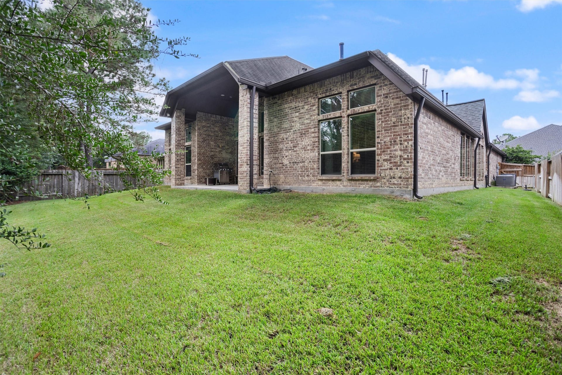 130 Diamond Back Lane, Montgomery, TX 77316