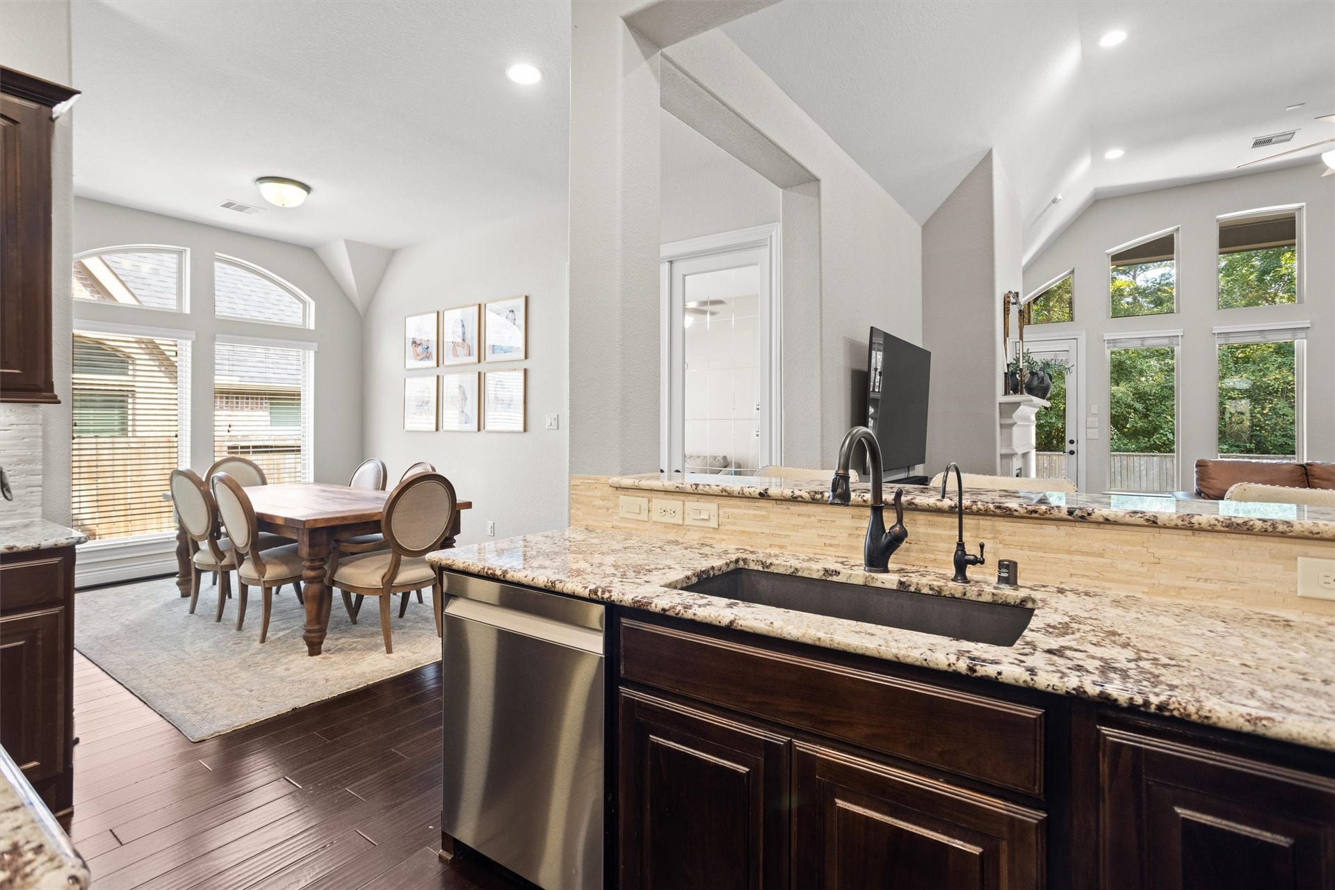 130 Diamond Back Lane, Montgomery, TX 77316